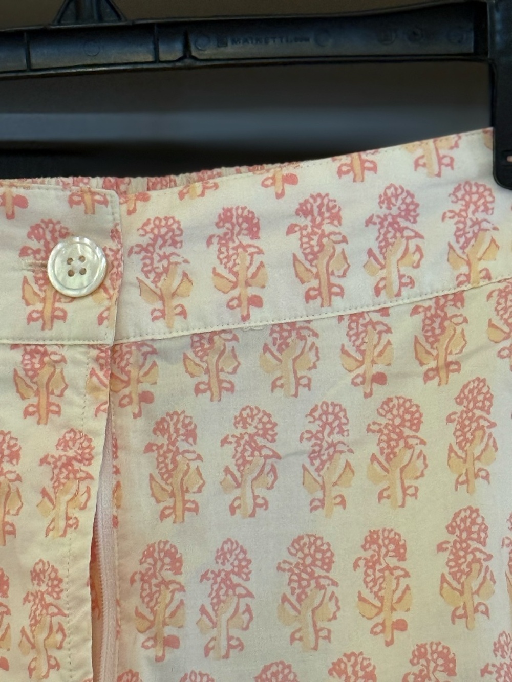 Faherty Xs Malibu shorts floral pink taj - Picture 6 of 7